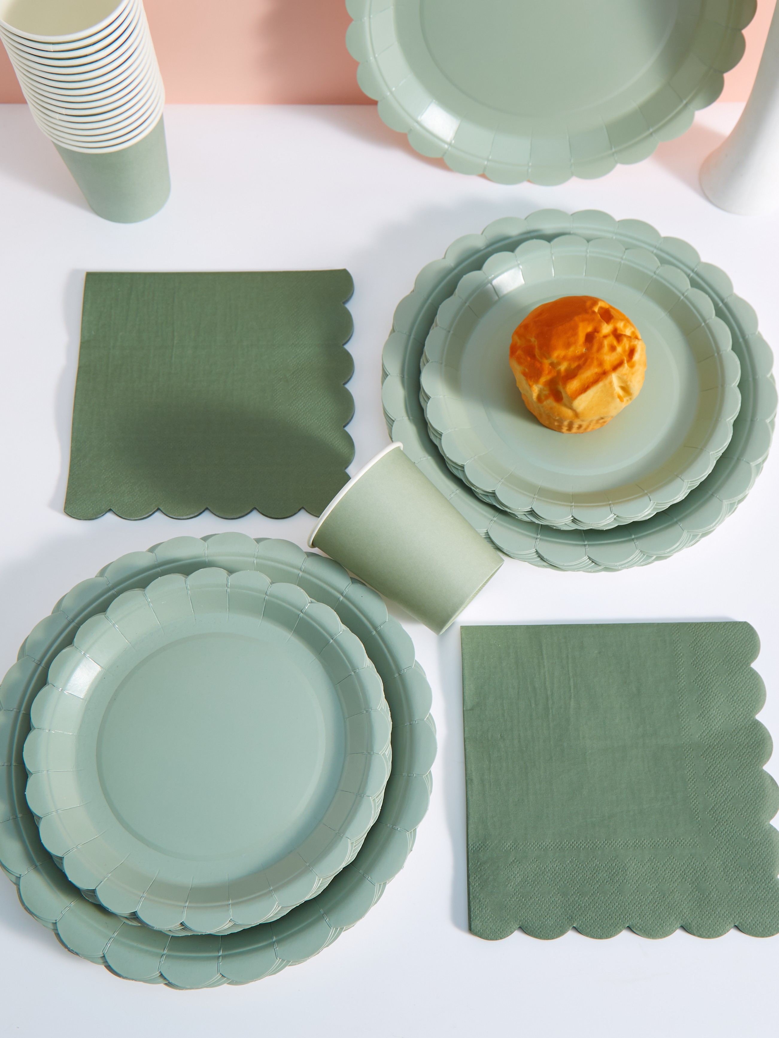 97pcs/set Disposable Tableware - مراجعة Wedding Decoration Supply وسعره